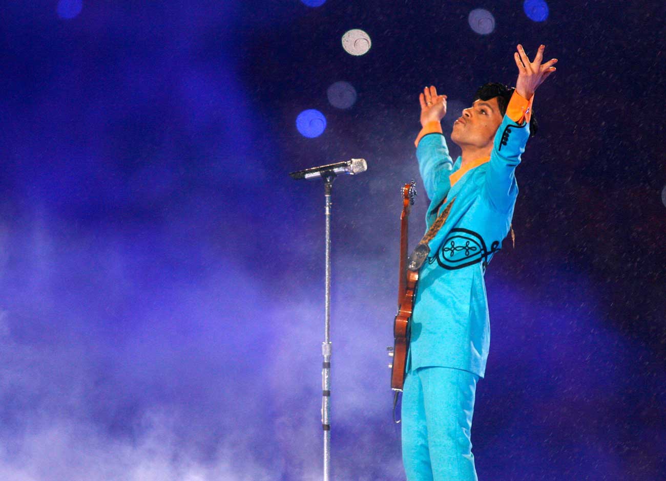 Past Super Bowl halftime shows: Michael Jackson, Beyonce, Prince