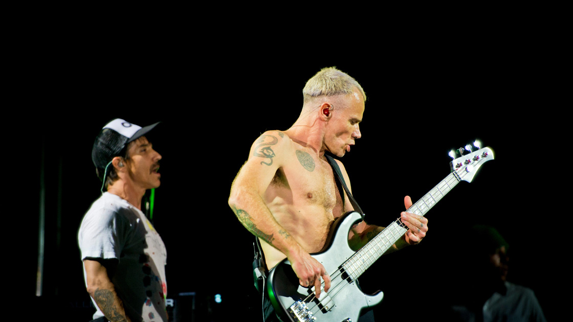 Red Hot Chili Peppers Share Brand New Single Tippa My Tongue