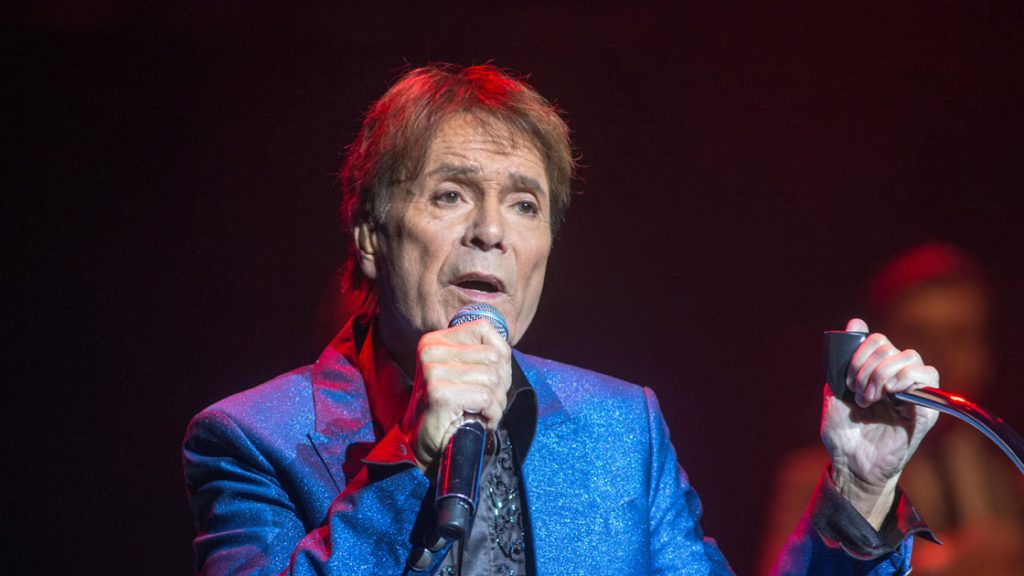 cliff richards tour 2022