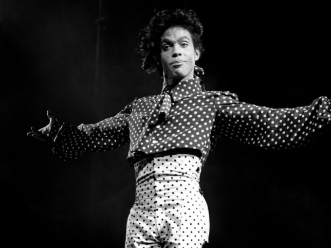 Prince To Receive Lifetime Achievement Award From Recording Academy