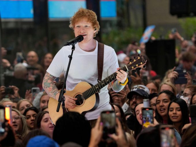 Ed Sheeran Shocks Edinburgh Youth Choir: Watch