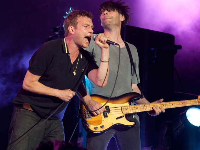 Blur Bassist Alex James: “I’m So Happy For Oasis”