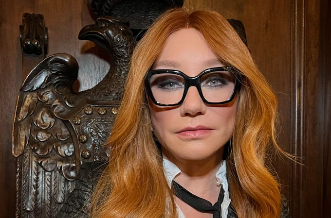 Tori Amos Announces New Live Album, ‘Diving Deep’