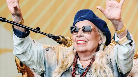 Joni Mitchell Reflects On 2024 Grammy Performance In ‘Grammy Greats’ TV Special